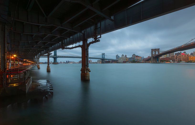 Manhattan Bridge - New York (USA) by Marcel Kerdijk