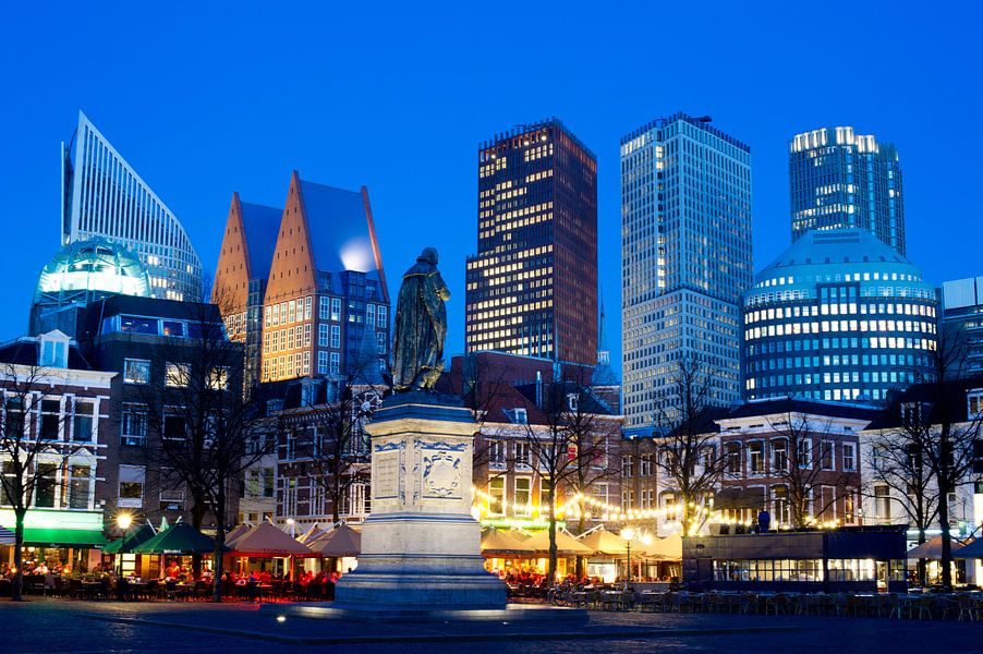 Skyline Den Haag, gezien vanaf het Plein van Gerrit de Heus op canvas