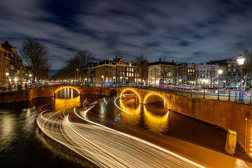 Amsterdam bei Nacht von Henk Verheyen