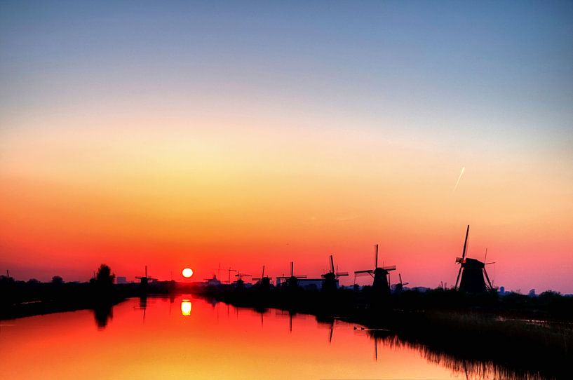Zonsondergang, Molens Kinderdijk V  van Watze D. de Haan