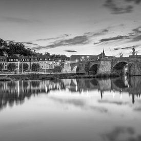 Würzburg schwarz-weiß von Manfred Voss, Schwarz-weiss Fotografie