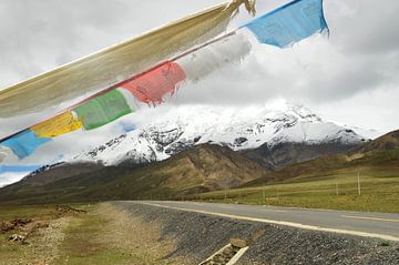 Karola-Gletscher auf dem tibetischen Plateau von Zoe Vondenhoff