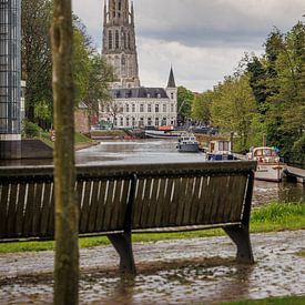 Blick auf den Hafen von Breda, Große Kirche Breda von Andre Gerbens