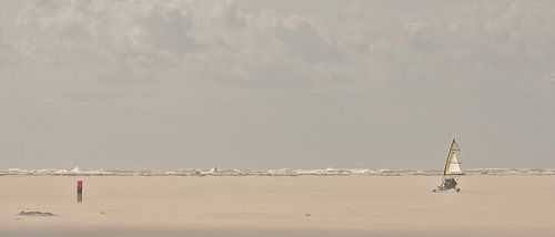 Zeilen op het strand van Texel