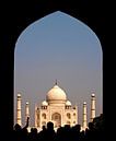Taj Mahal - het eerste uitzicht van Carina Buchspies thumbnail