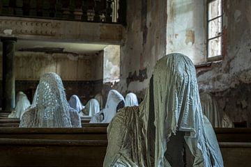 The ghost church by Oscar Beins