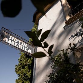 Hotel America by Jasper Verolme