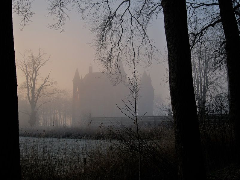 Een beetje spooky van Mieke van Helvoirt