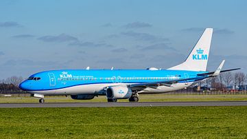 Boeing 737-800 passagiersvliegtuig van de KLM. van Jaap van den Berg