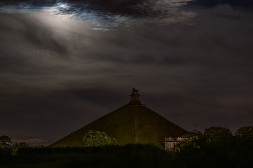 Een nachtelijke Leeuw van Waterloo