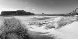 Strand bij de lagune van Balos op Kreta, Griekenland. Zwarte van Manfred Voss, Zwart-Wit Fotografie