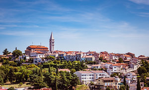 Blick auf die Stadt Vrsar in Kroatien