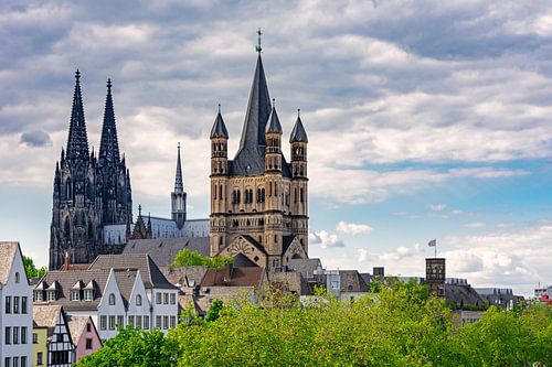 La cathédrale de Cologne et l'église Saint Martin le Grand
