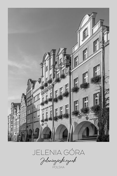 In focus: JELENIA GÓRA Baroque Tenement Houses with Arcades by Melanie Viola