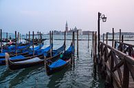 Gezicht op het eiland San Giorgio Maggiore in Venetië, Italië van Rico Ködder thumbnail