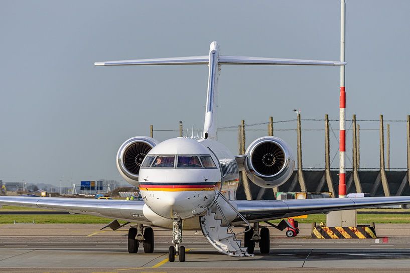 Bombardier BD-700 Global Express of the Luftwaffe. by Jaap van den Berg