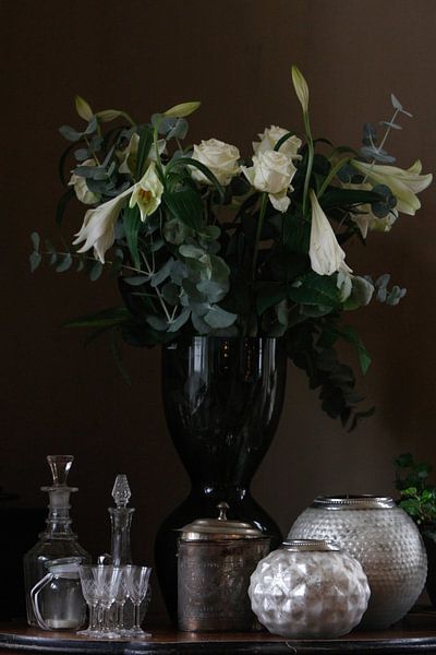 Stilleven met bloemen in vaas van Rob's foto