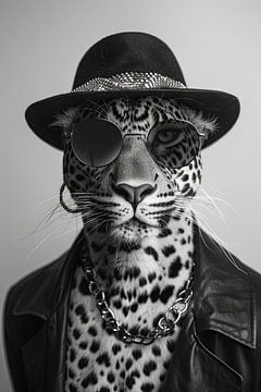 Stijlvol portret van een luipaard met hoed en zonnebril van Felix Brönnimann
