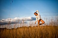 Ballerina op de Veluwe van Chau Nguyen thumbnail