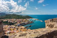 Doorkijkje vanaf het kasteel bij Castelsardo (Sardinië) van Just Go Global thumbnail