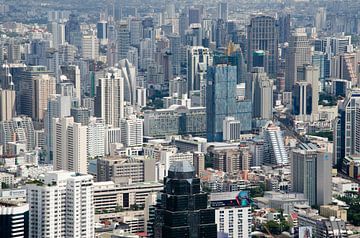 Skyline of the city Bangkok in Thailand von Maurice Verschuur