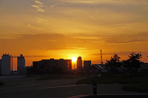 Zonsopgang in de haven van Bremen