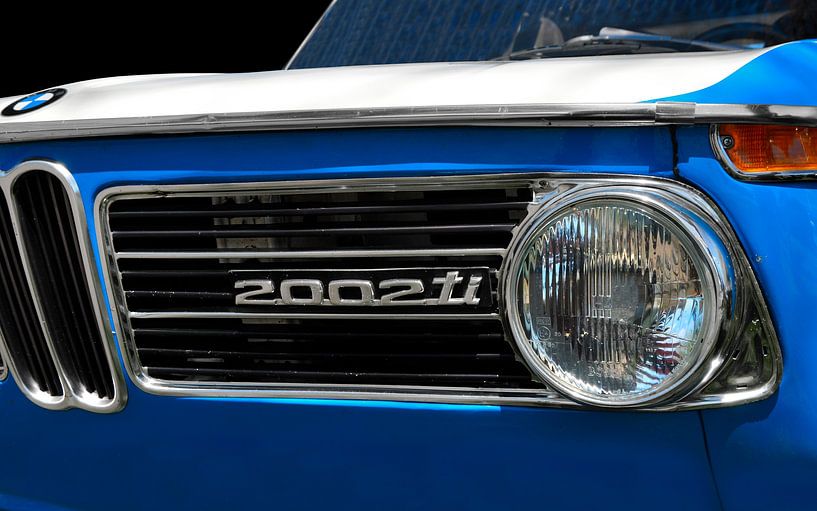 BMW 2002 ti front detail by aRi F. Huber