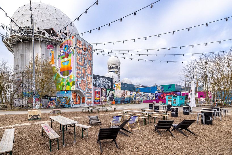 Teufelsberg graffiti by Easycopters