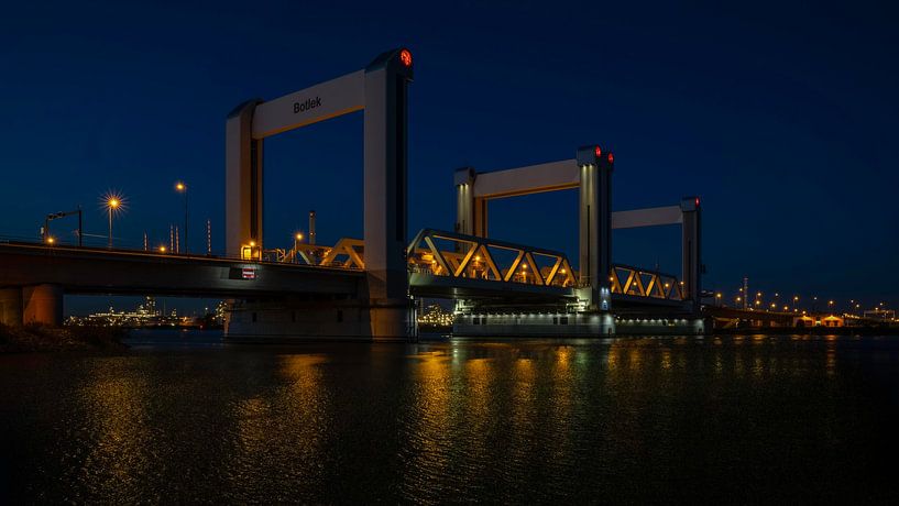 Botlek Bridge by René Nicolaes