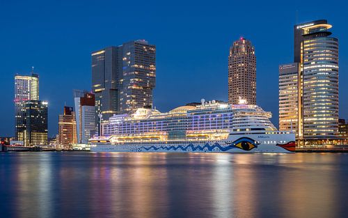 Cruiseschip in Rotterdam