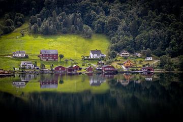 kleines norwegisches Dorf von Sebastian Stef