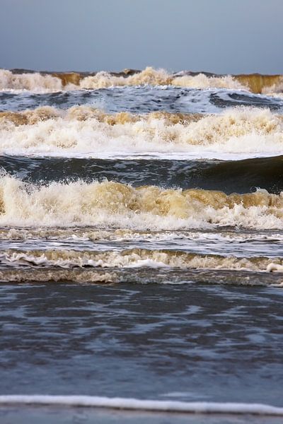 Aanstormende Noordzee golven von Jan Brons