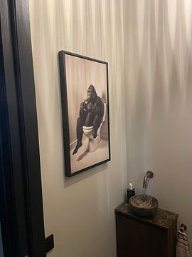 Customer photo: Gorilla on the toilet by Jolique Arte