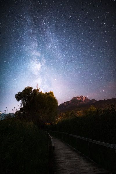 Pilatus bij nacht van Severin Pomsel