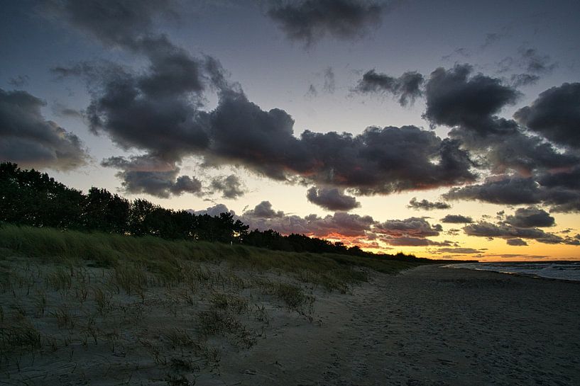 On the sandy beach of the Baltic Sea coast by Martin Köbsch