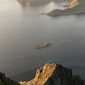 Vue panoramique des Lofoten sur Heleen Middel