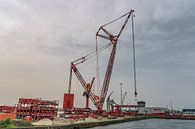 Mammoet PTC 210-DS lifting crane in Schiedam. by Jaap van den Berg thumbnail