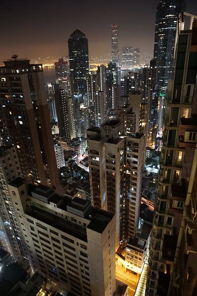 Hong Kong by Hello Pompoyo