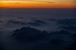 Sonnenaufgang über den Dolomiten von Denis Feiner