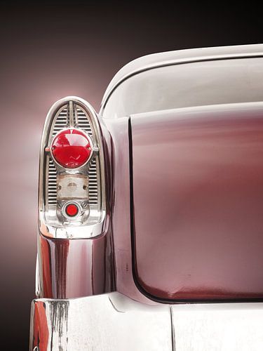 Voiture ancienne américaine Bel Air 1956 Feu arrière sur Beate Gube