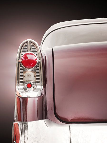 Amerikanischer Oldtimer Bel Air 1956 Rücklicht von Beate Gube
