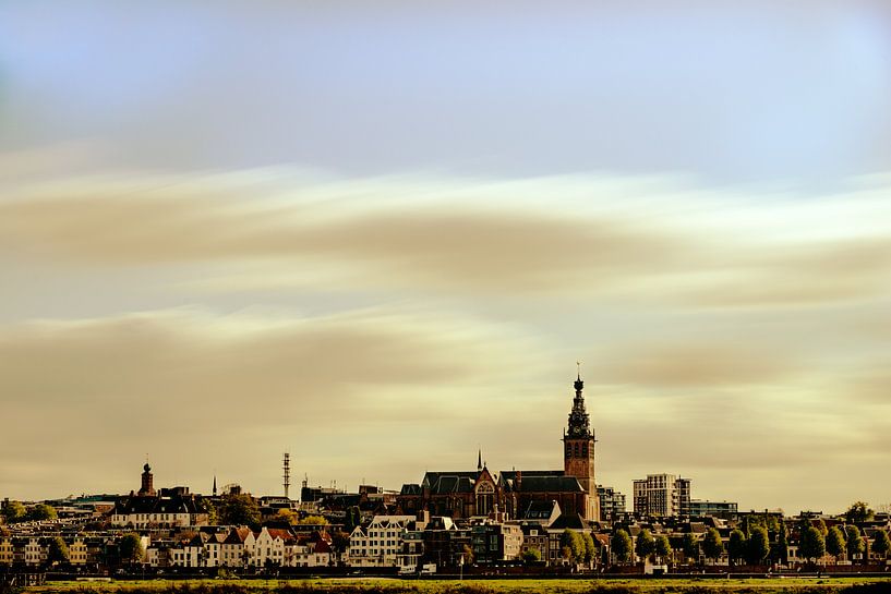 Skyline van Nijmegen van Maerten Prins