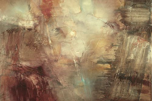 Shapes in light and gold by Annette Schmucker