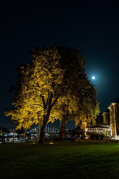 Deventer bij nacht van Maikel Dijkhuis