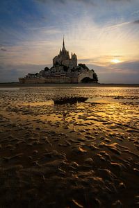 Mont Saint-Michel verticaal vanaf het wad