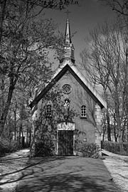 Saint Lambert church in Heenweg by Rob Pols