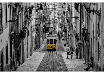 Tram 28 Lisbonne sur Evy De Wit