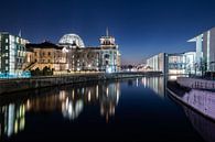 Reichstaggebouw Berlijn in het blauwe uur van Frank Herrmann thumbnail