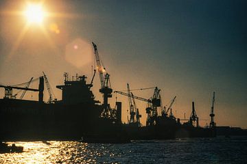 Hamburg dry dock by Dieter Walther