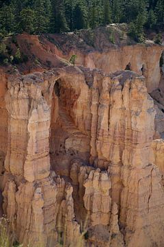 Fantastic structures by Frank's Awesome Travels